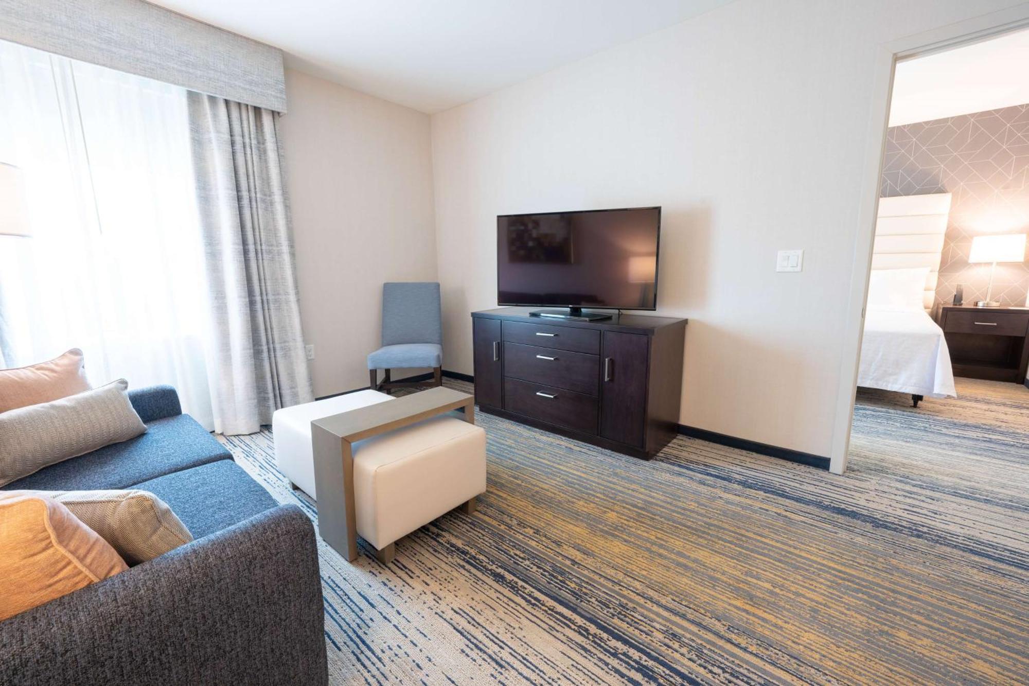โฮมวูด สวีท บาย ฮิลตัน ซันนีเวล-ซิลิคอน วัลเลย์, แคลิฟอร์เนีย Hotel ภายนอก รูปภาพ